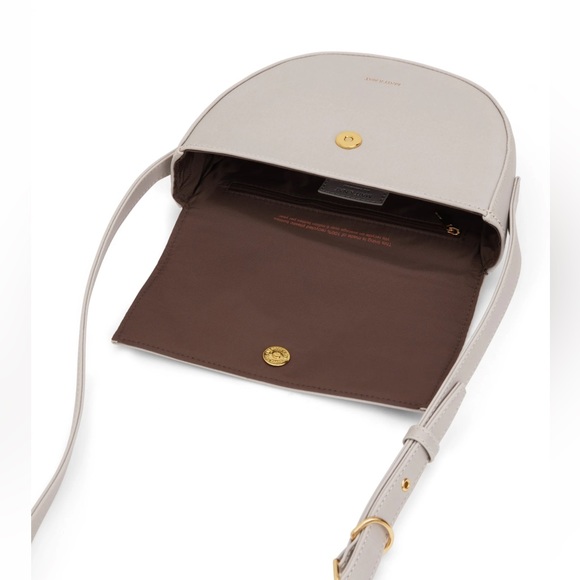 NWT Matt & Nat Ruth Vegan Saddle Bag Vintage in colour Wave - Picture 2 of 7